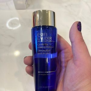 Estée Lauder gentle eye make up remover